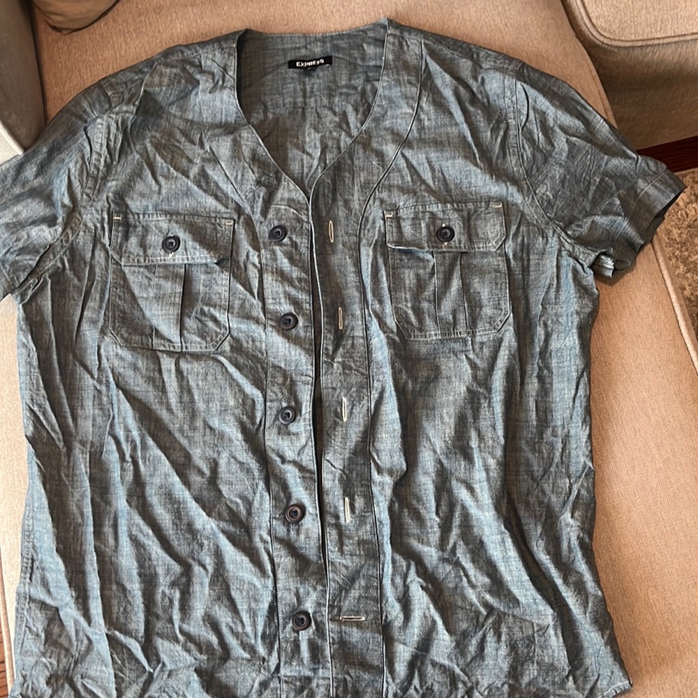 Express Men’s Button Down Shirt